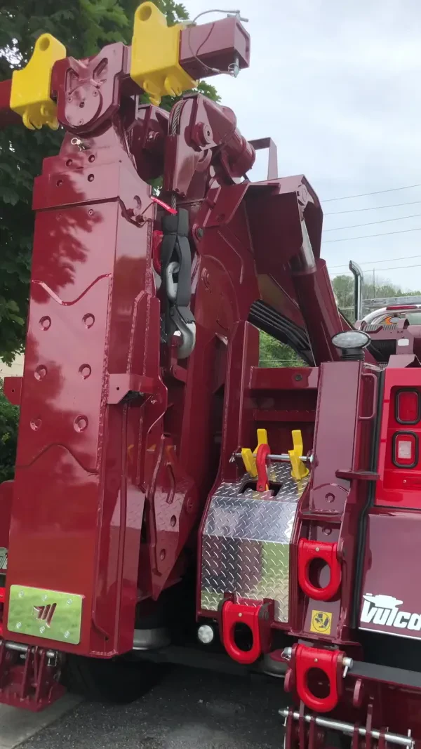 heavy duty towing and recovery - photo 2