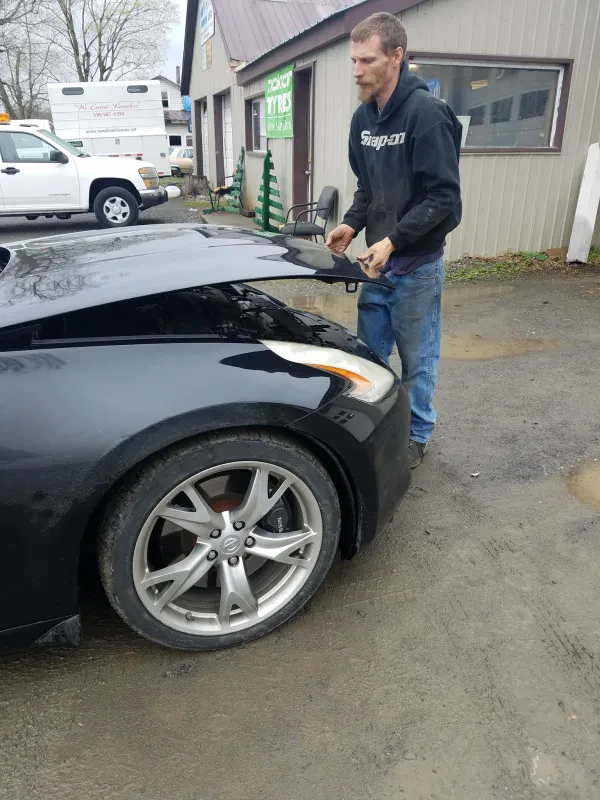 Perry's Automotive Center - photo 2