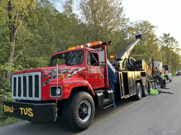 Angles Garage & Wrecker Service - photo 4
