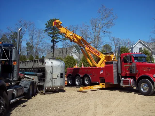 Buckler's Towing Services - photo 3