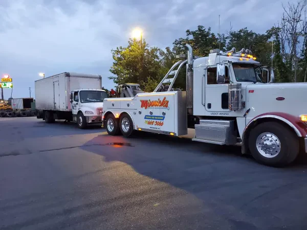 Minnicks Towing and Recovery - photo 2