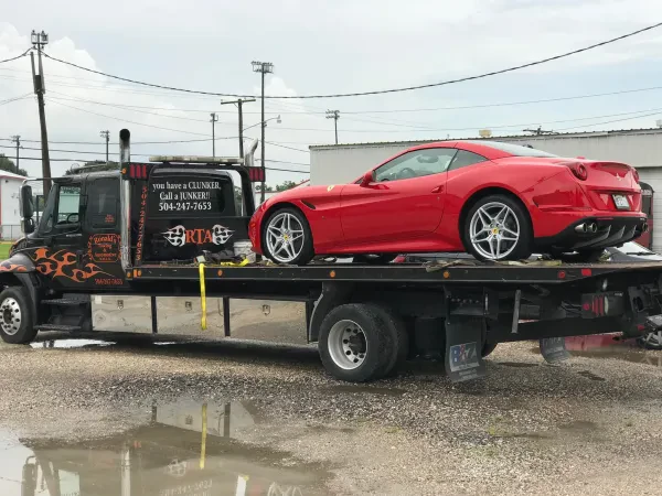 Ronald's Towing & Automotive - photo 2