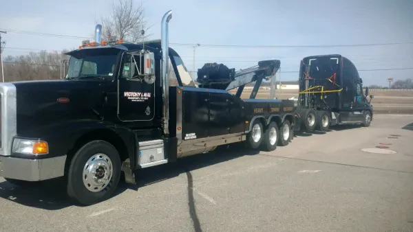 Harbor Towing & Recovery - photo 3