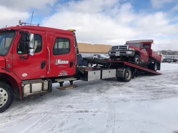 Harbor Towing & Recovery - photo 4