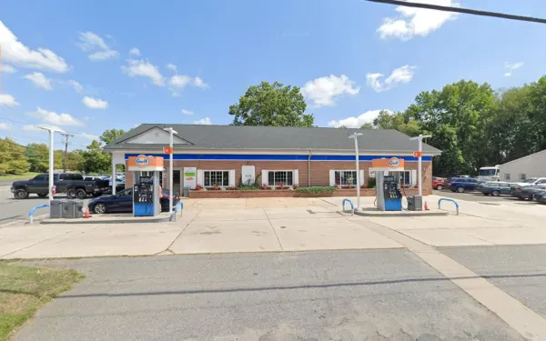 Merritt's Service Station Inc. - photo 2