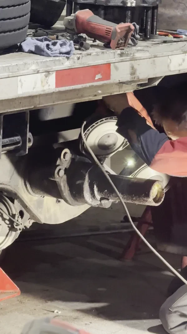 Palmer Truck & Trailer Repair - photo 2