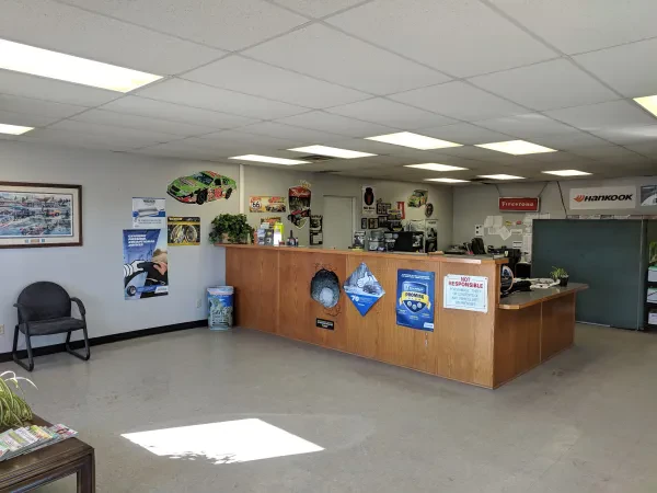 Dale's Auto Repair - photo 3