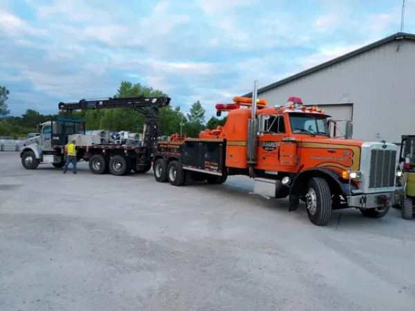 Abrahamson's Towing - photo 3