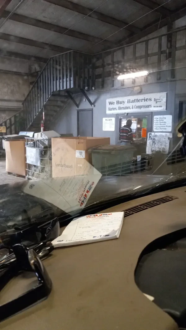 Roadrunner Recycling - photo 4