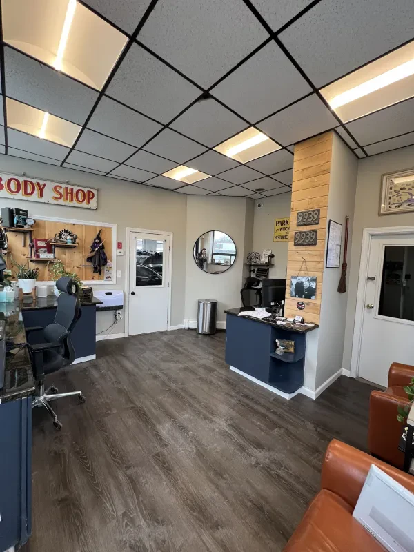 Salem Auto Body LLC - photo 2