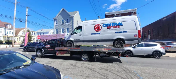 O&M Towing LLC - photo 3