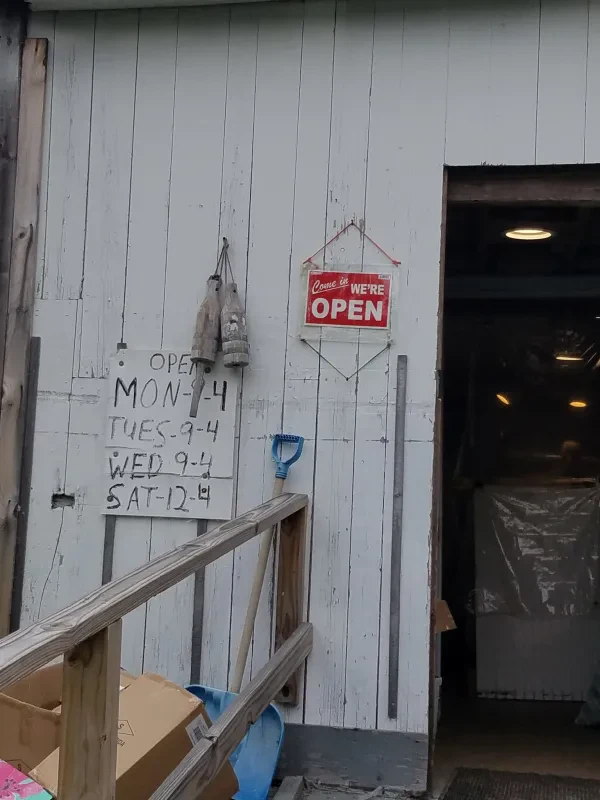 Gouldsboro Bottle Redemption Center - photo 3