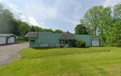De John's Speed & Auto Supply
