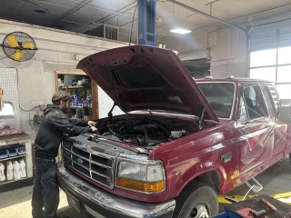 Holly Oak Service Center