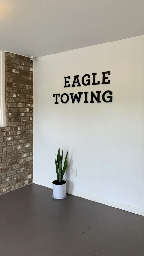 Eagle Towing Inc - photo 2
