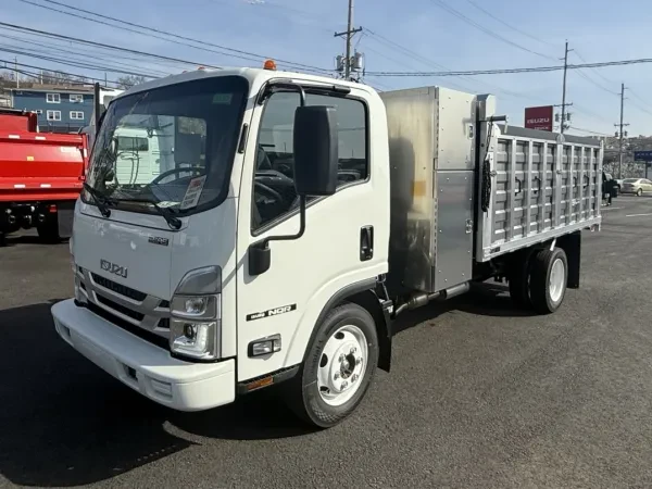 Gabrielli Volvo & Isuzu Truck Sales & Service, Fairview New Jersey - photo 4