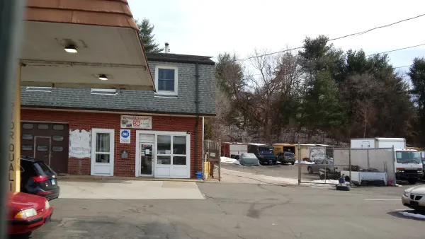 Larry's Sales & Repair - photo 3