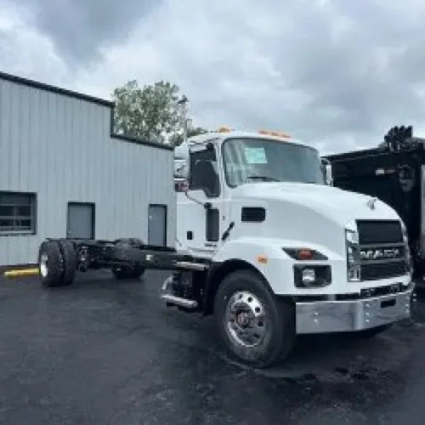 Northern Ohio Truck Center - photo 2