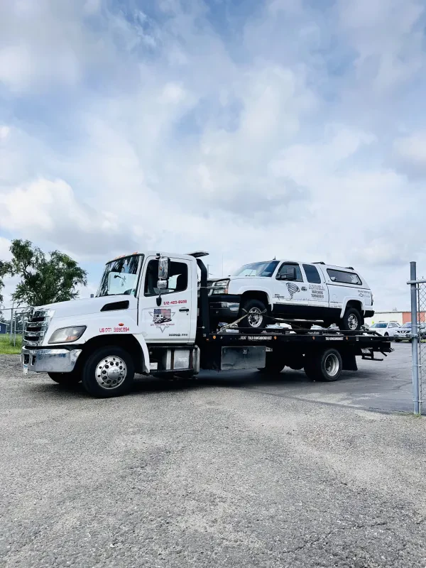US Motors Towing - photo 3
