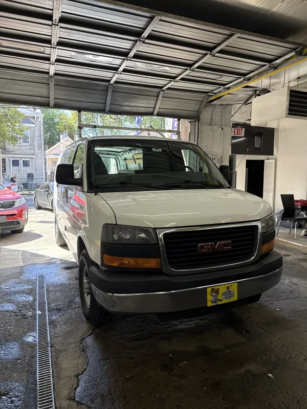 North jersey used cars,trucks and vans H&M Used Cars LLC - photo 2