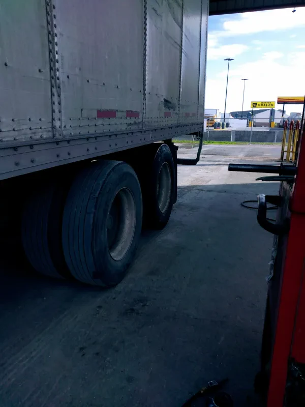 Vic's Truck & Trailer repair - photo 3