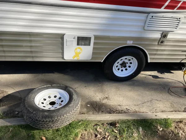 Dana's Towing and Repair of Hampton, LLC - photo 3