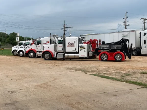 Parker Wrecker Service - photo 3