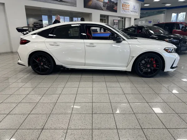 Honda of Turnersville - photo 4