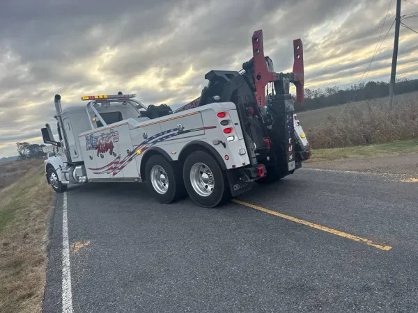 Marty's Towing - photo 2