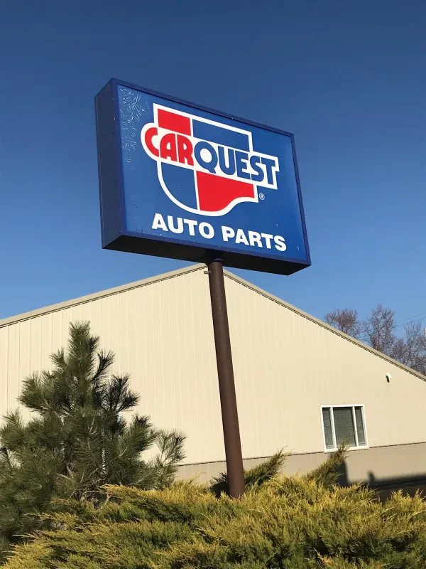 Carquest Auto Parts - M and R AUTO PARTS INC - photo 3