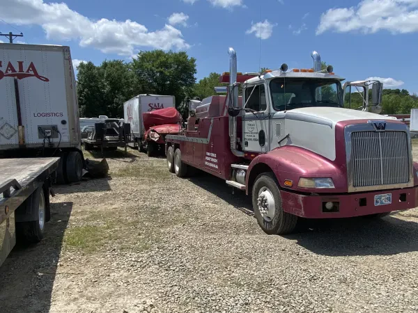 TW Towing and Recovery LLC - photo 2