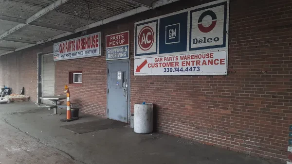 Car Parts Warehouse - photo 2