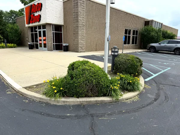 AutoZone Auto Parts - photo 2