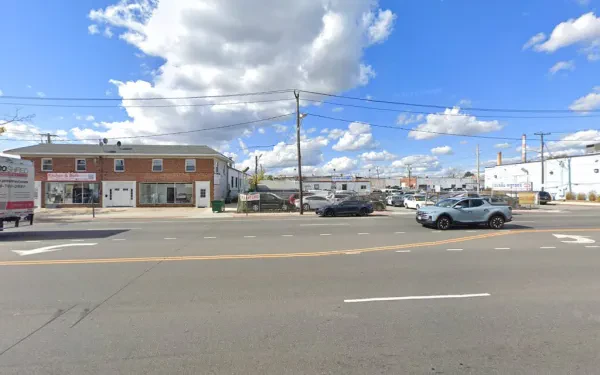 Island Motors Inc - photo 2