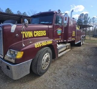 Twin Creeks Towing & Heavy Duty Semi Truck Wrecker