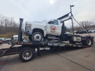 Sammy & Sons Reliable Towing