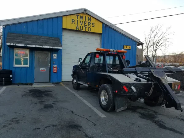 Twin Rivers Auto LLc. - photo 4