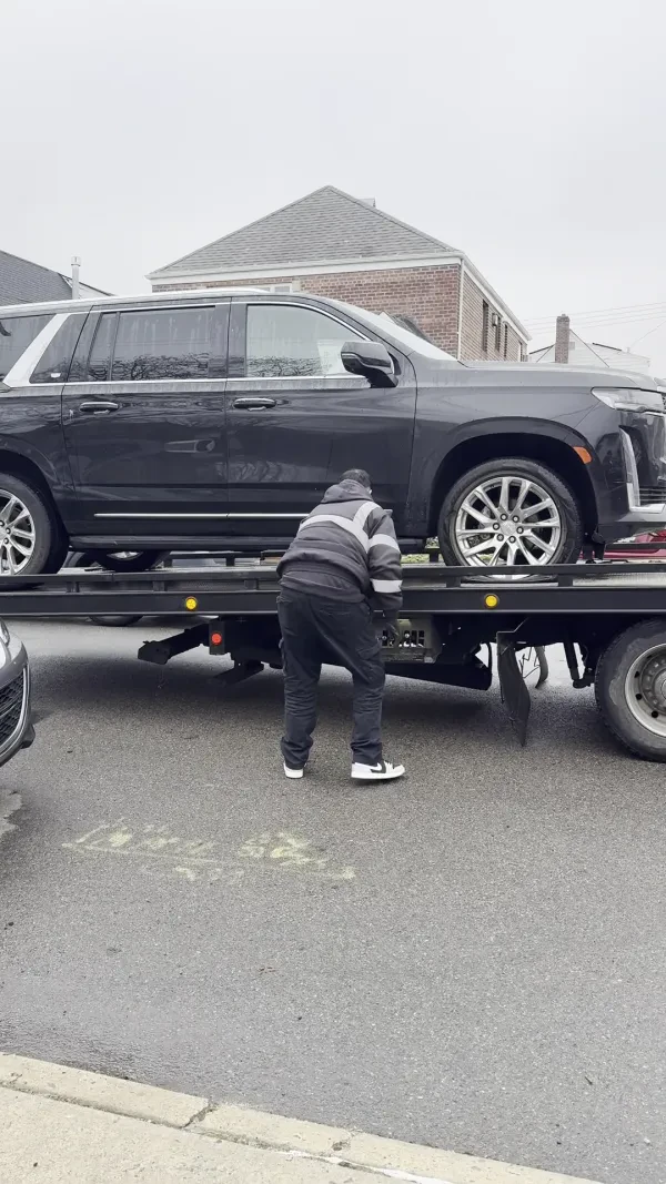 Pappu Towing Inc - photo 2