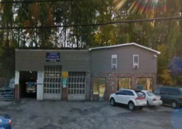 Justin's Automotive - photo 2