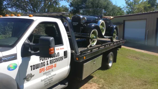 Pokey Pullin' Towing & Recovery/ Still Hookin' Wrecker Service - photo 2