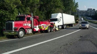 J & J Towing and Auto Repair (24hr Towing)