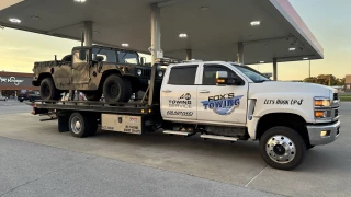 Fox's Towing & Recovery