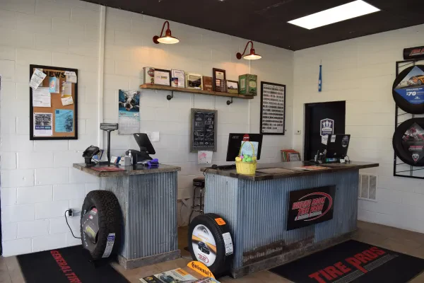 Winding Brook Tire Pros - photo 3