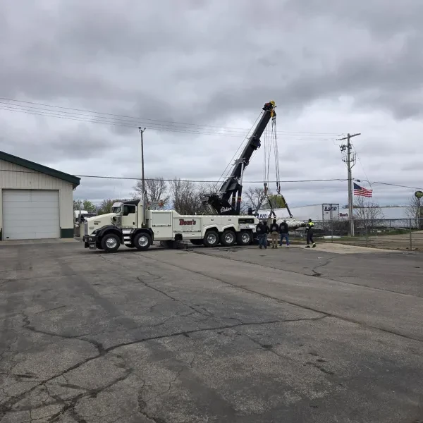 Dean's Towing - photo 3