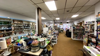 Nifty n' Thrifty Thrift Shops