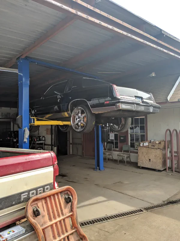 CAVE SPRING AUTO REPAIR - photo 3