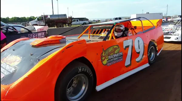 Needmore Speedway - photo 2