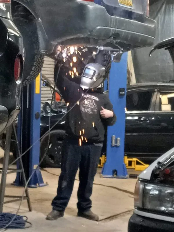 Senter Family Auto Repair - photo 4