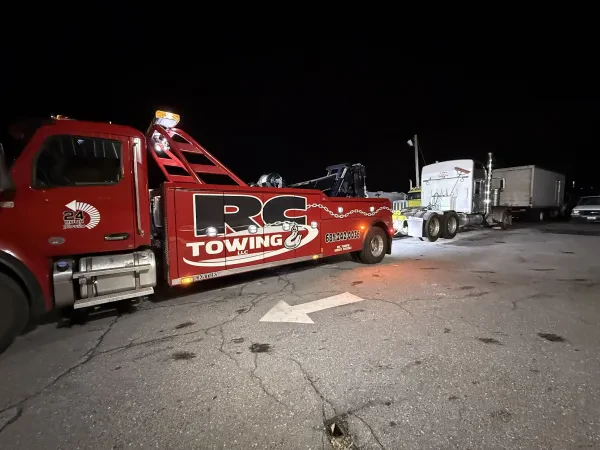 RC TOWING LLC - photo 3