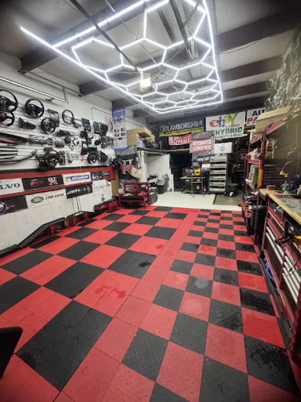 Biggs Motoring - photo 2